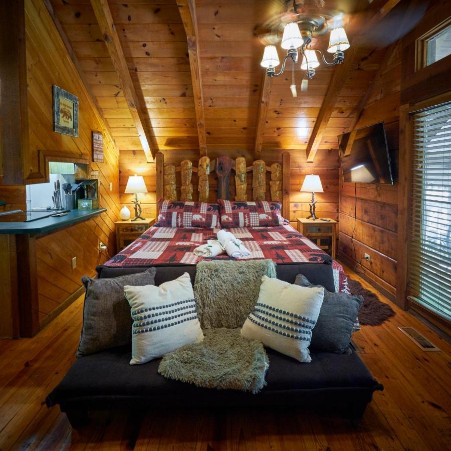 Gatlinburg Area Hottub Cabin - Ladyslipper Sevierville Buitenkant foto